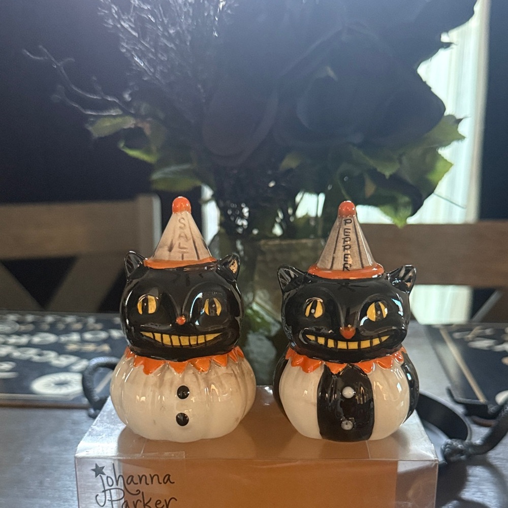 Johanna Parker Black and White Cat Salt & Pepper Shakers